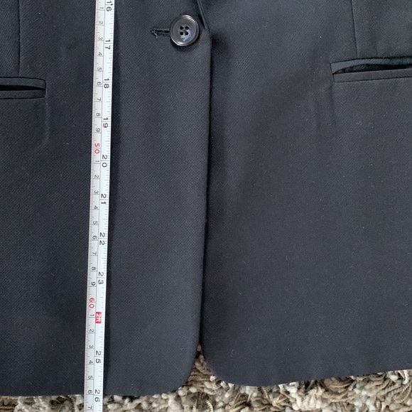 Custom tailored blazer - Picture 2 of 9